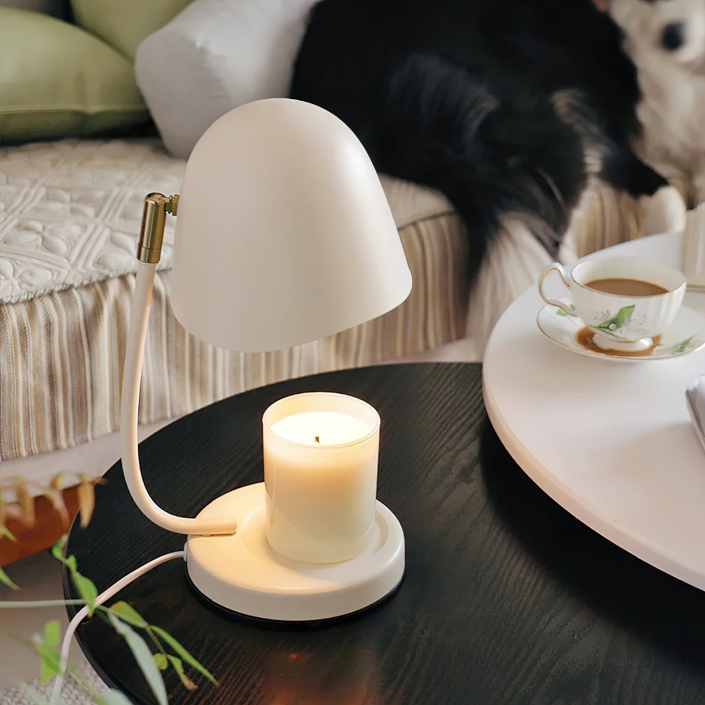 Chloé Eierschalenfarbene Kerzenwärmerlampe mit verstellbarem Hals