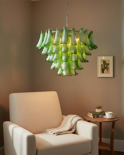 Giselle Petal-Kronleuchter, geschichtetes Glasblütendesign mit Metallrahmen