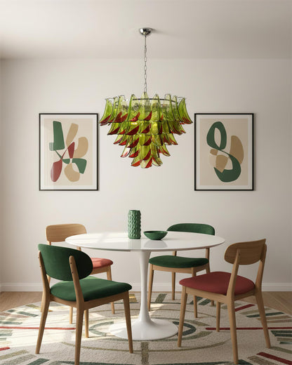 Giselle Petal-Kronleuchter, geschichtetes Glasblütendesign mit Metallrahmen