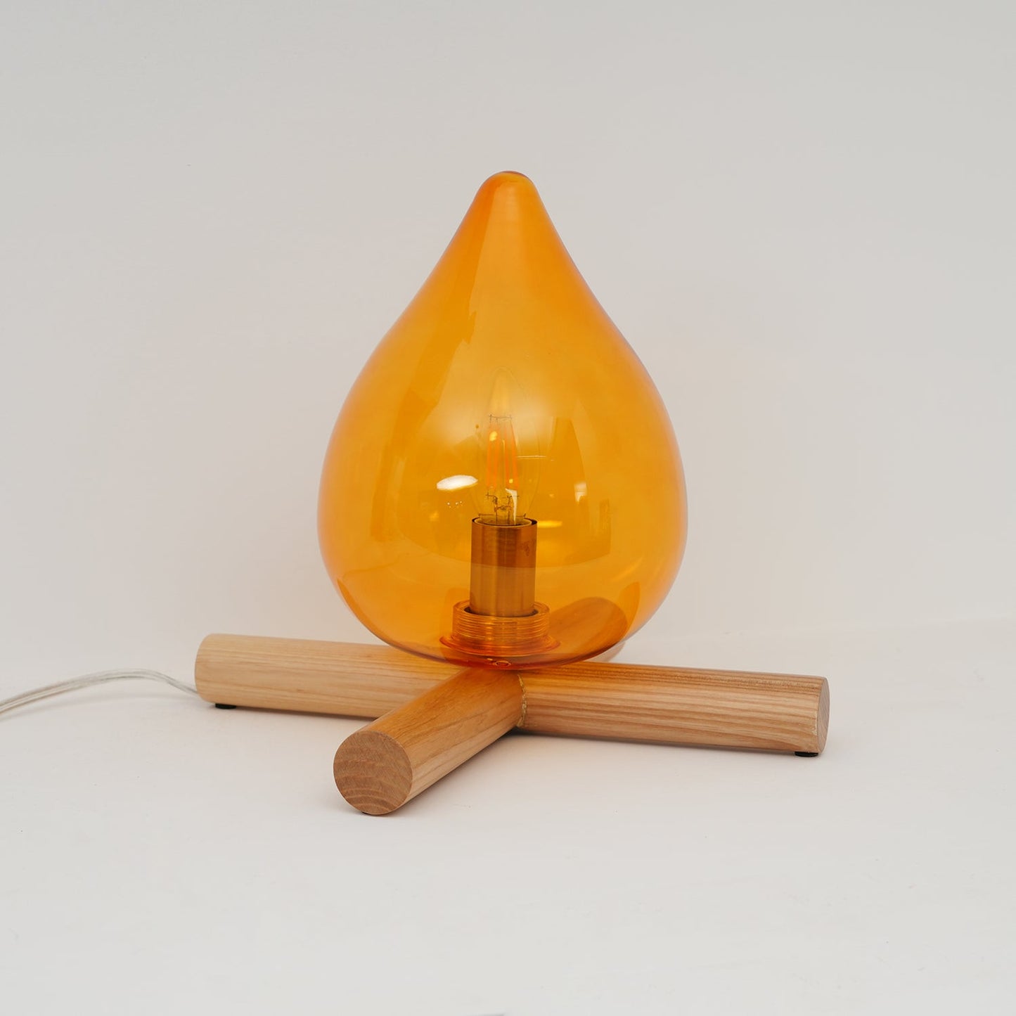 Élora Firebeam Glass Table Lamp with Wooden Base