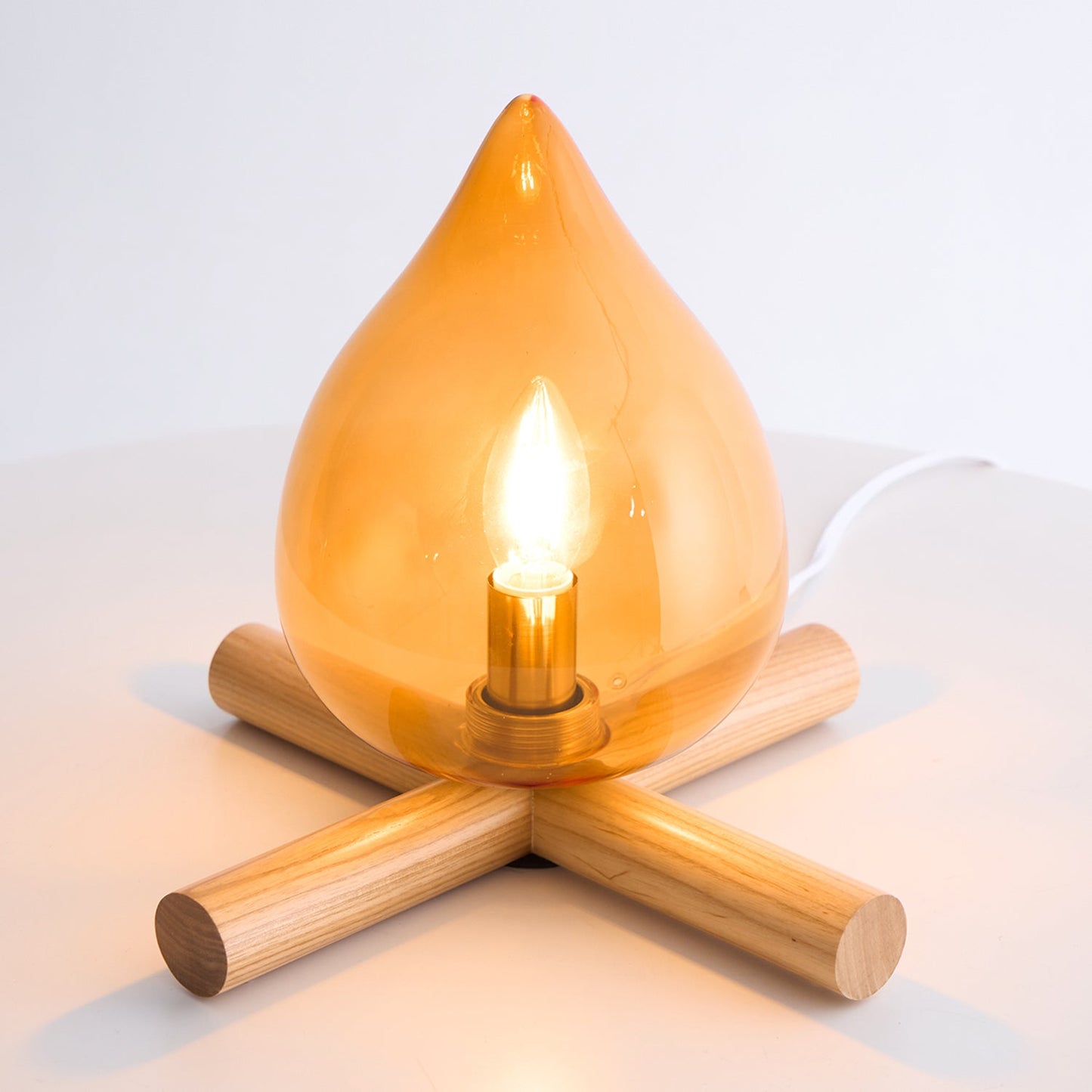 Élora Firebeam Glass Table Lamp with Wooden Base
