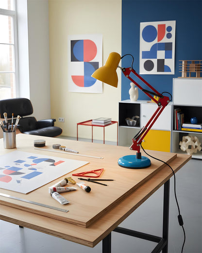 Solène Memphis Verstellbare Tischleuchte mit Color-Block-Design