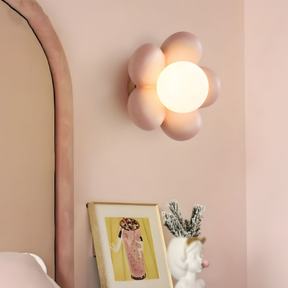 Élise Flower Globe LED Wall Light Resin Floral Sconce Lamp