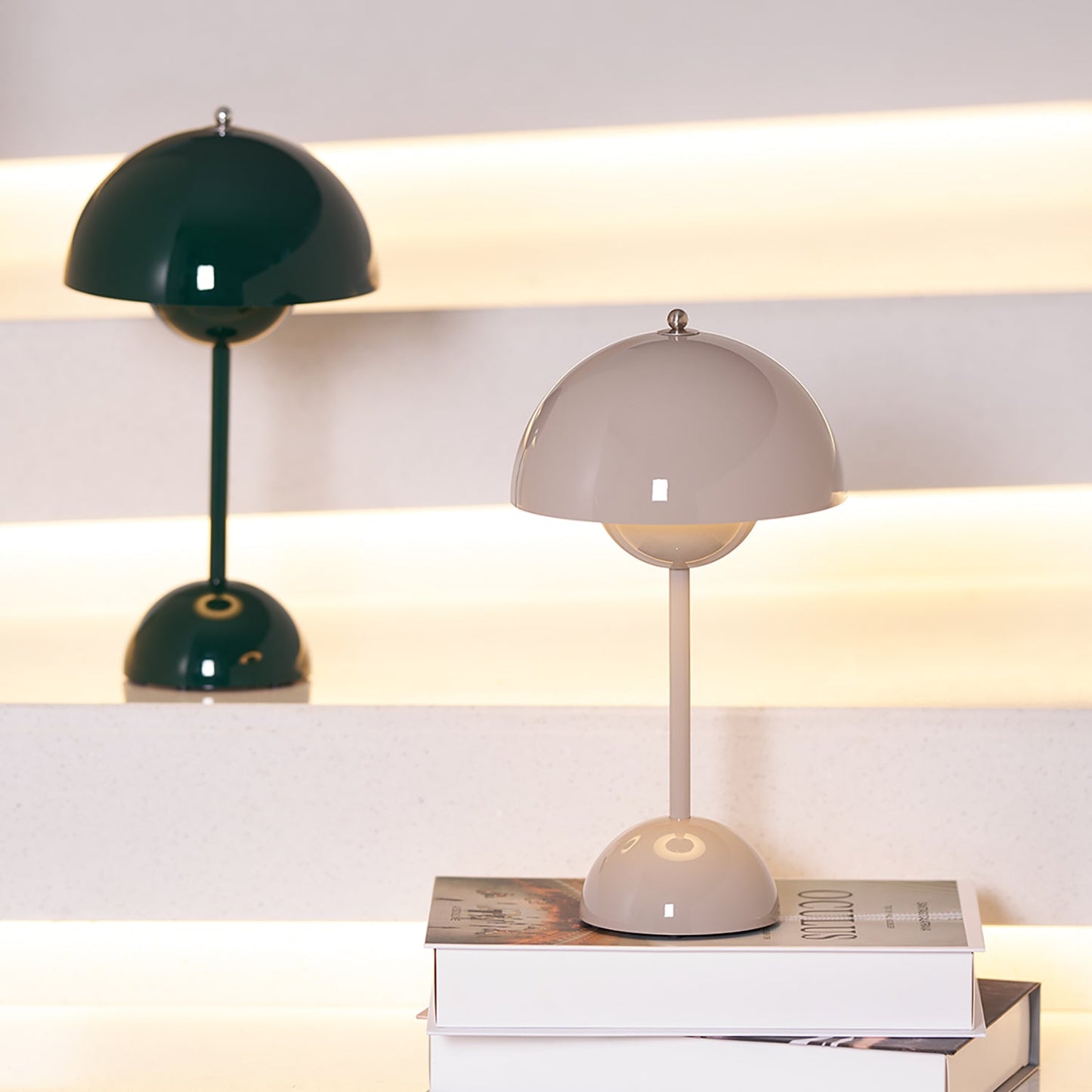 Élodie Wiederaufladbare LED-Tischleuchte mit Doppelkugeldesign