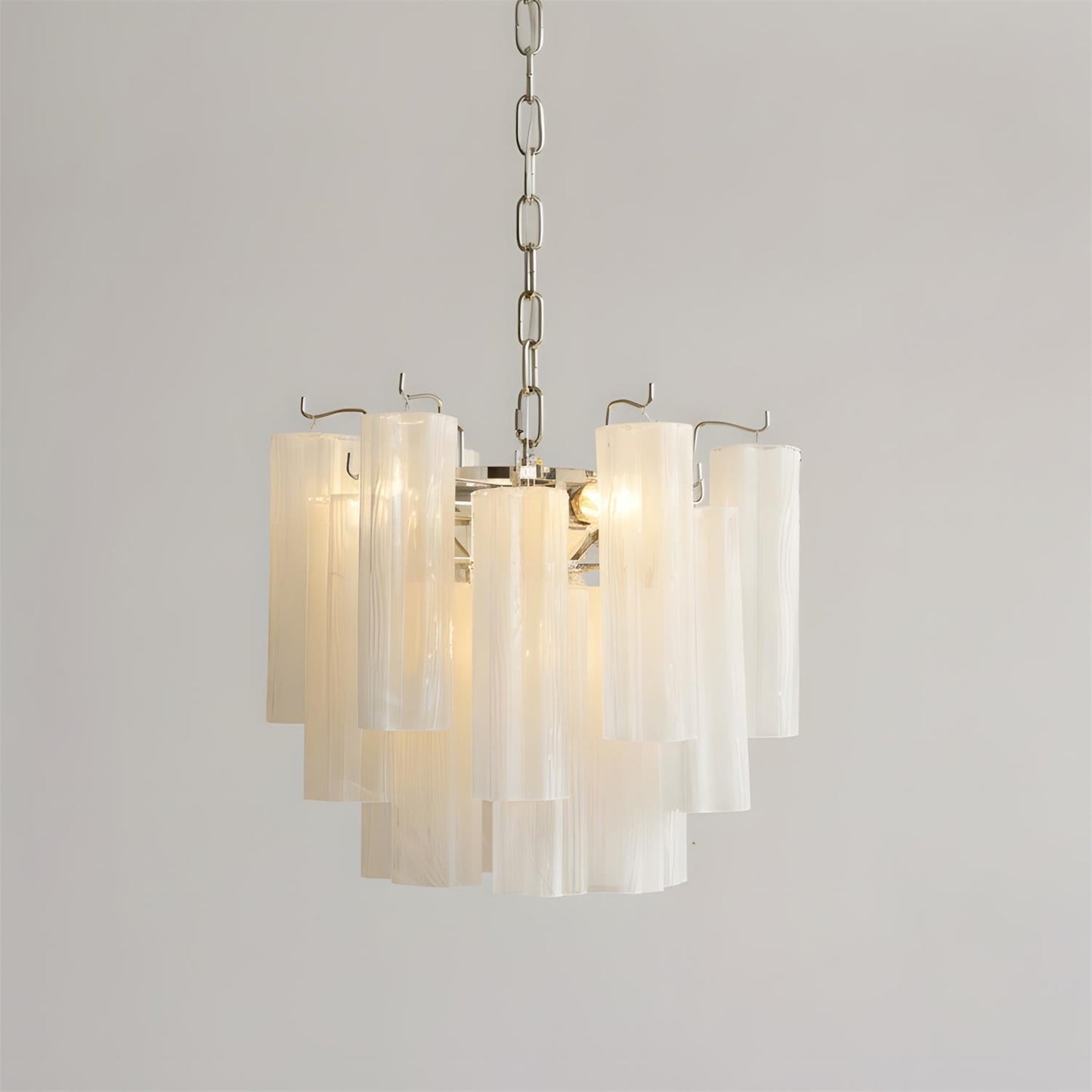 Élodie FrostTier Chandelier