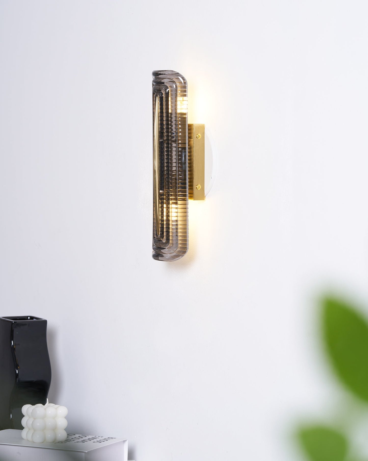 Camille Glacium Wandleuchte Metall und Glas LED-Beleuchtung