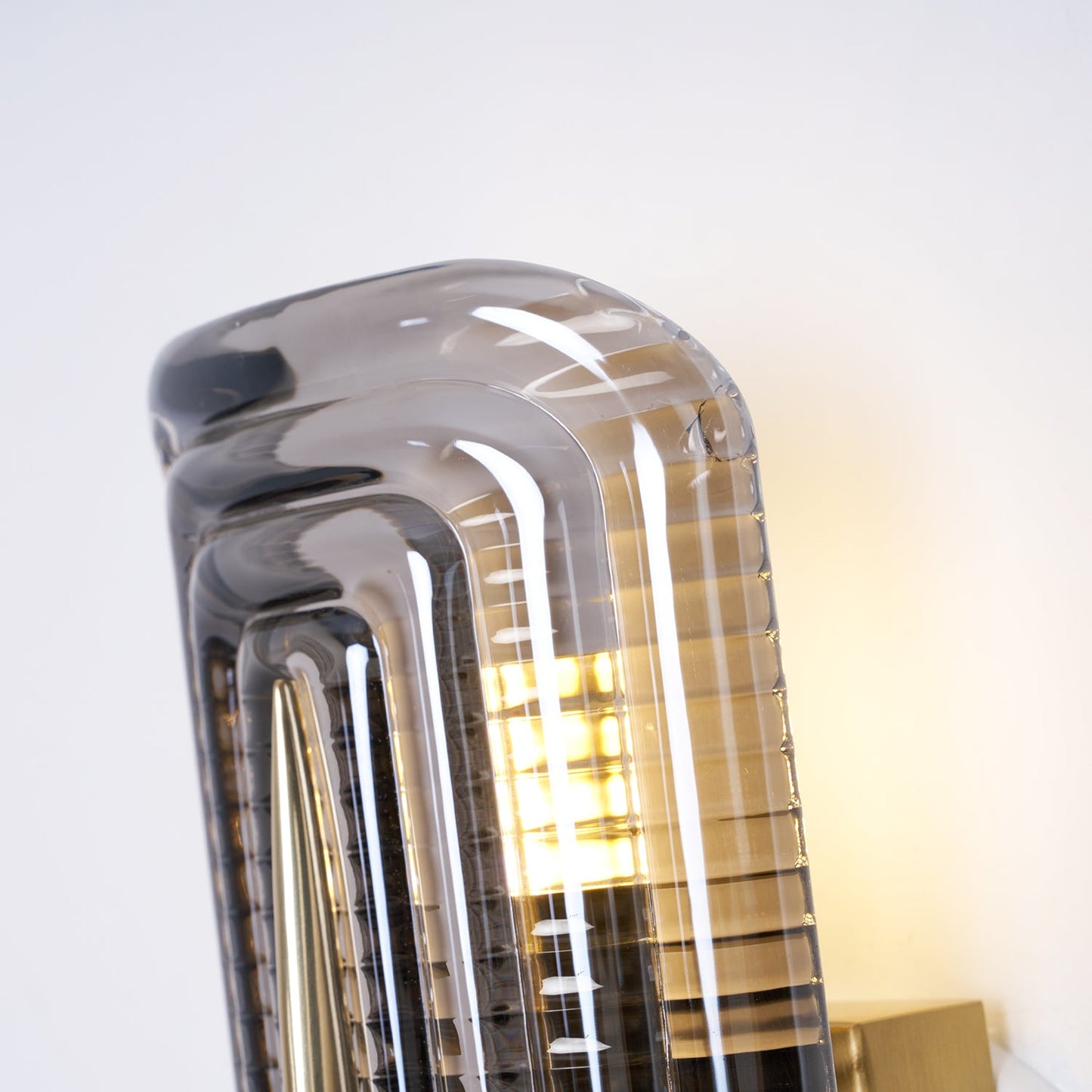 Camille Glacium Wandleuchte Metall und Glas LED-Beleuchtung
