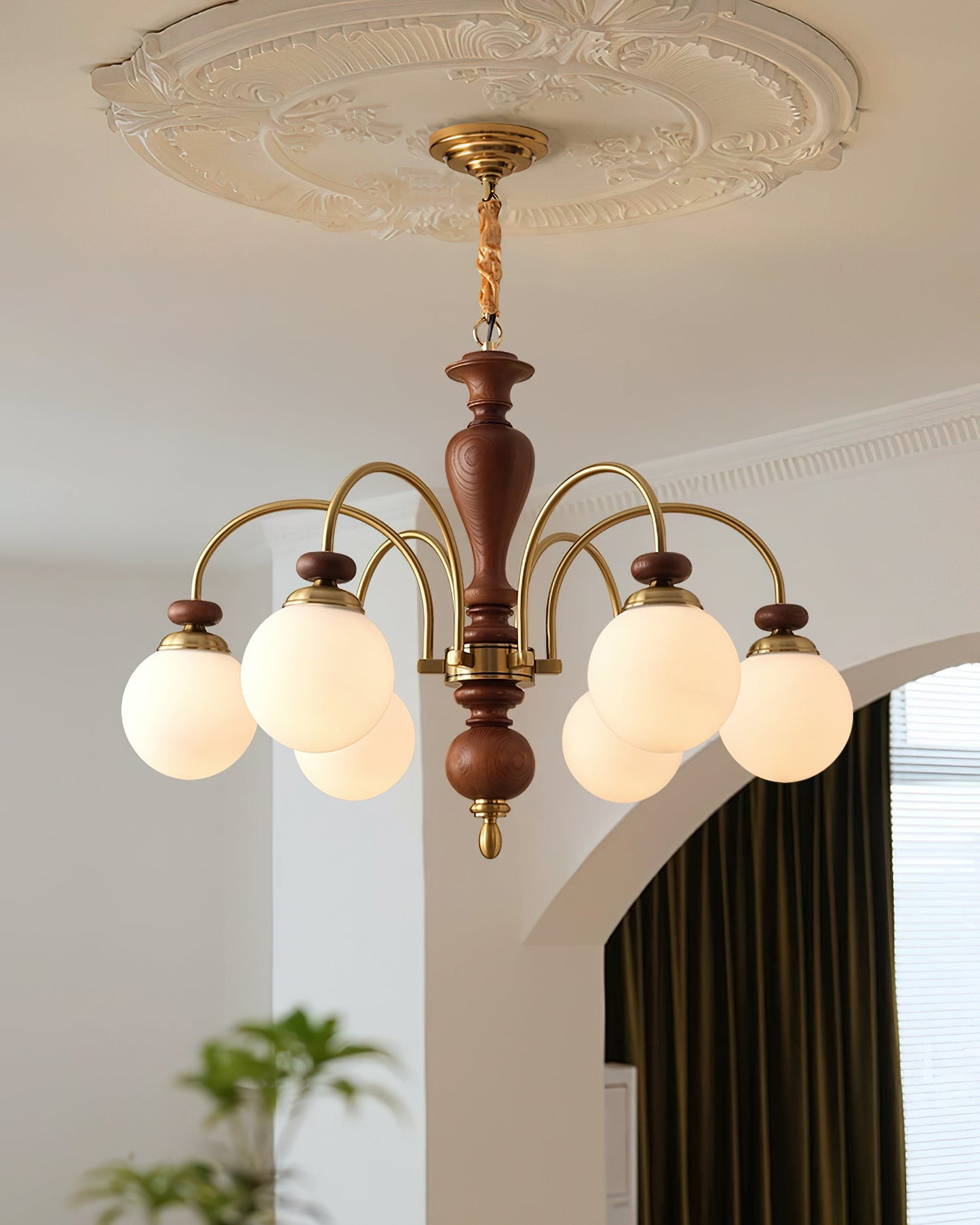 Sabrina Guillerme Chandelier