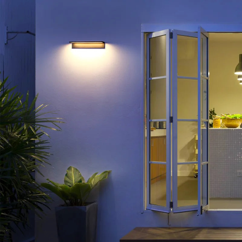 Amélia Outdoor Wasserdichte Wandleuchte Moderne LED-Beleuchtung