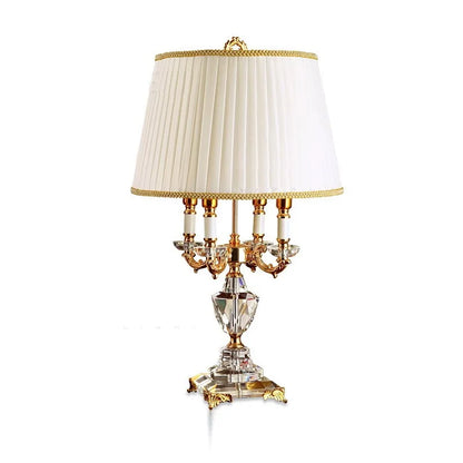 Luxuriöse Kristall-LED-Tischlampe mit Stoffschirm für Schlaf- und Hotelzimmer