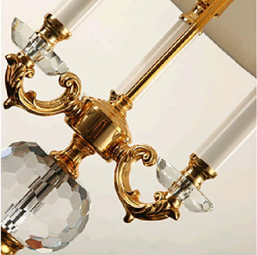Luxuriöse Kristall-Tischleuchte mit Dreifach-Licht-Design für moderne Innenräume