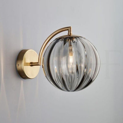 Céleste Glass Wall Lamp with Elegant Round Design