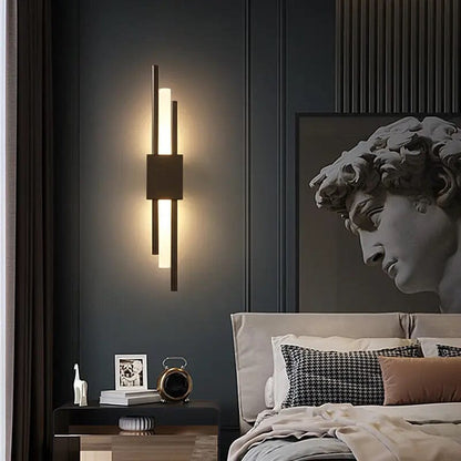 Sophie Noir Dual-Glow Minimalistische Wandleuchte