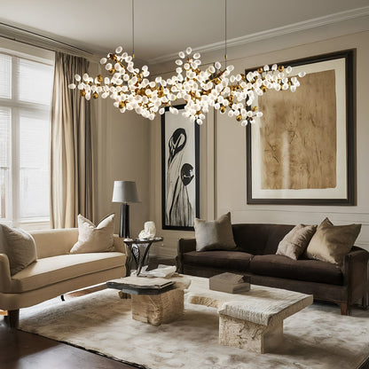Chloé Kronleuchter mit goldenem Weinreben-Design