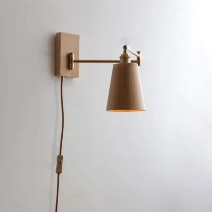 Élodie Ashwood Pivot Adjustable LED Wall Sconce