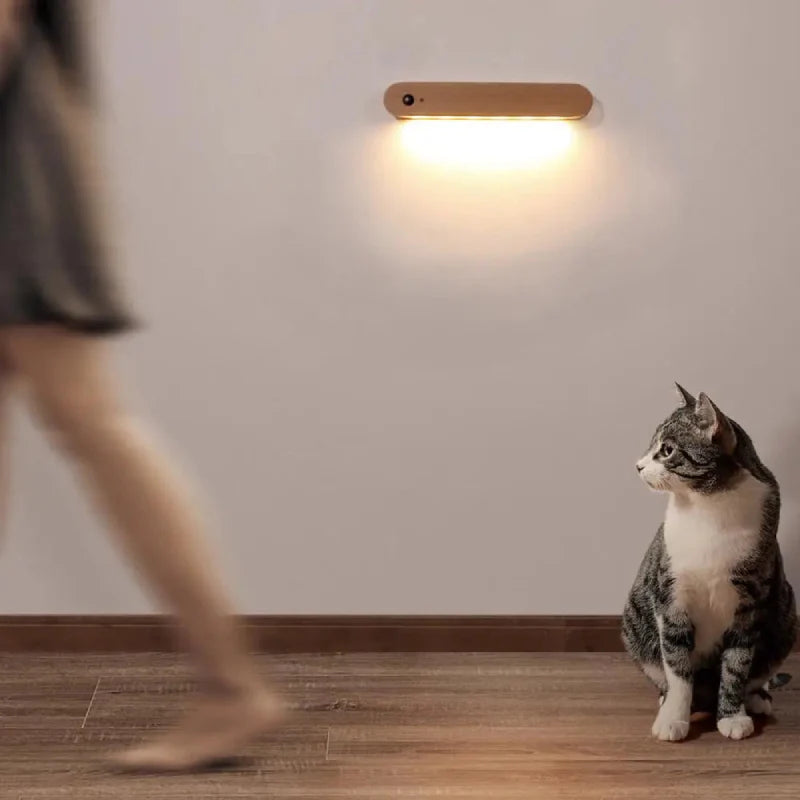 Élise IllumiKey Magnetischer Schlüsselhalter aus Holz mit LED-Nachtlicht