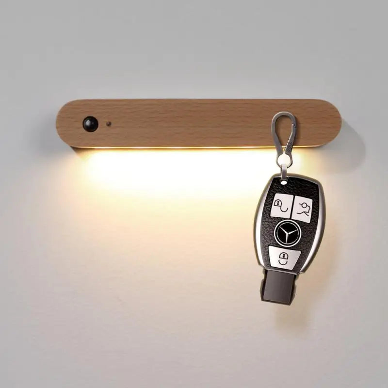 Élise IllumiKey Magnetischer Schlüsselhalter aus Holz mit LED-Nachtlicht