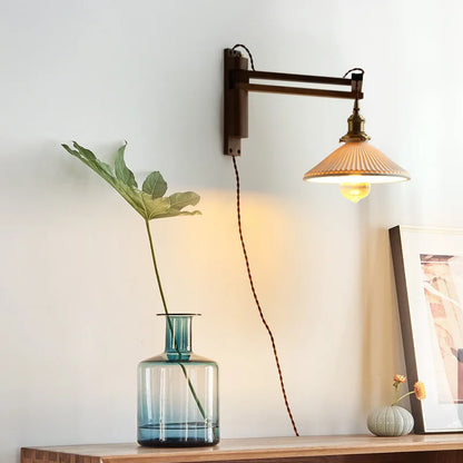 Aurélie Elmwood Verstellbare Arm LED-Wandleuchte
