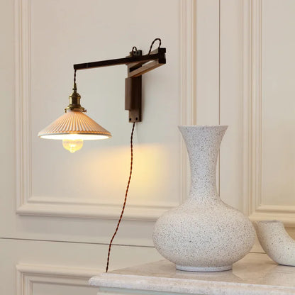 Aurélie Elmwood Verstellbare Arm LED-Wandleuchte
