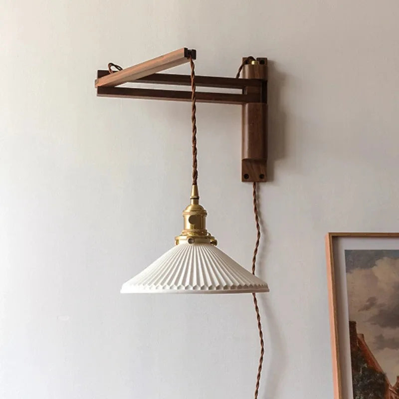 Aurélie Elmwood Verstellbare Arm LED-Wandleuchte