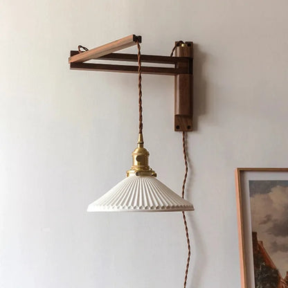 Aurélie Elmwood Verstellbare Arm LED-Wandleuchte