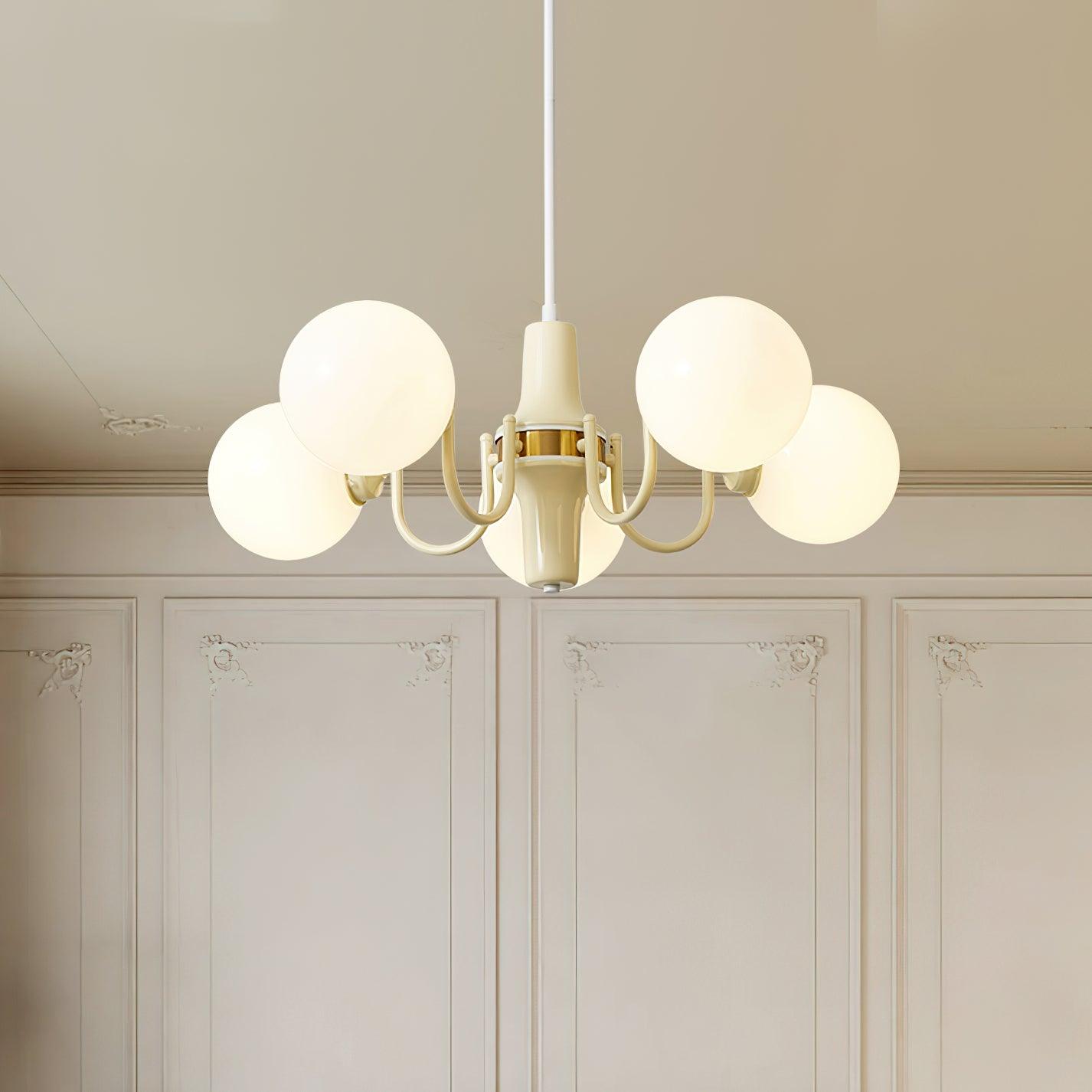 Elodie Glas-Kronleuchter, elegantes cremefarbenes und weißes Kugeldesign