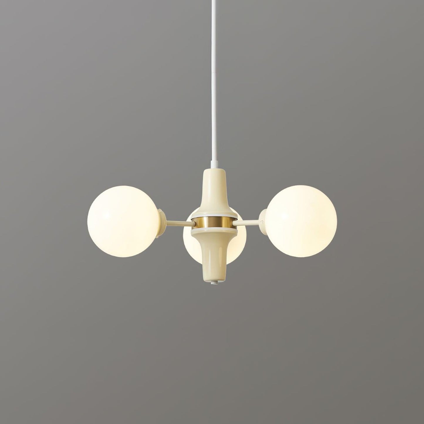Elodie Glas-Kronleuchter, elegantes cremefarbenes und weißes Kugeldesign