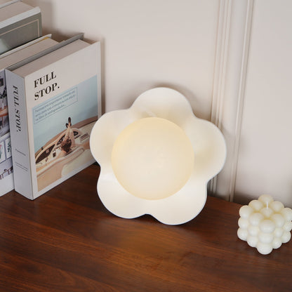 Amélie La Fleur Plug-In Wall Lamp – Whimsical Resin & Glass Decor Light