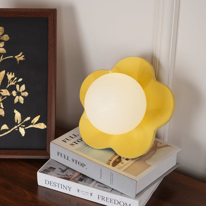 Amélie La Fleur Plug-In Wall Lamp – Whimsical Resin & Glass Decor Light