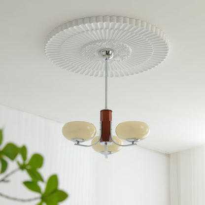 Juliette Klassischer Kronleuchter, Glasschirme mit Eichen- und Metallrahmen