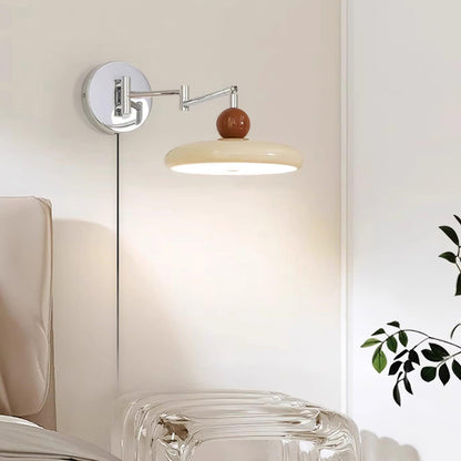Élise Loa Plug-in Wandlampe Moderne Metall- und Acryl-LED-Beleuchtung