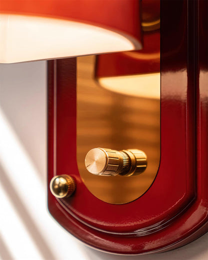Wandleuchte Mathilde Lolita mit Kuppelschirm in Gold und Rot