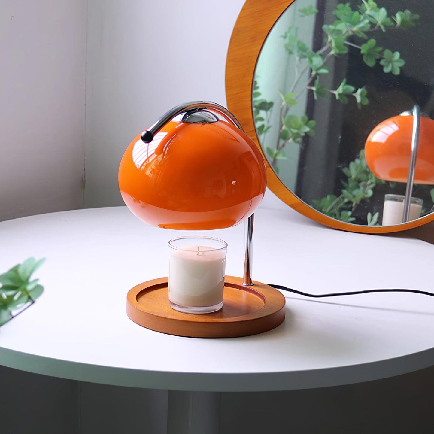 Élise Glaskerzenwärmerlampe mit Holzsockel-Design