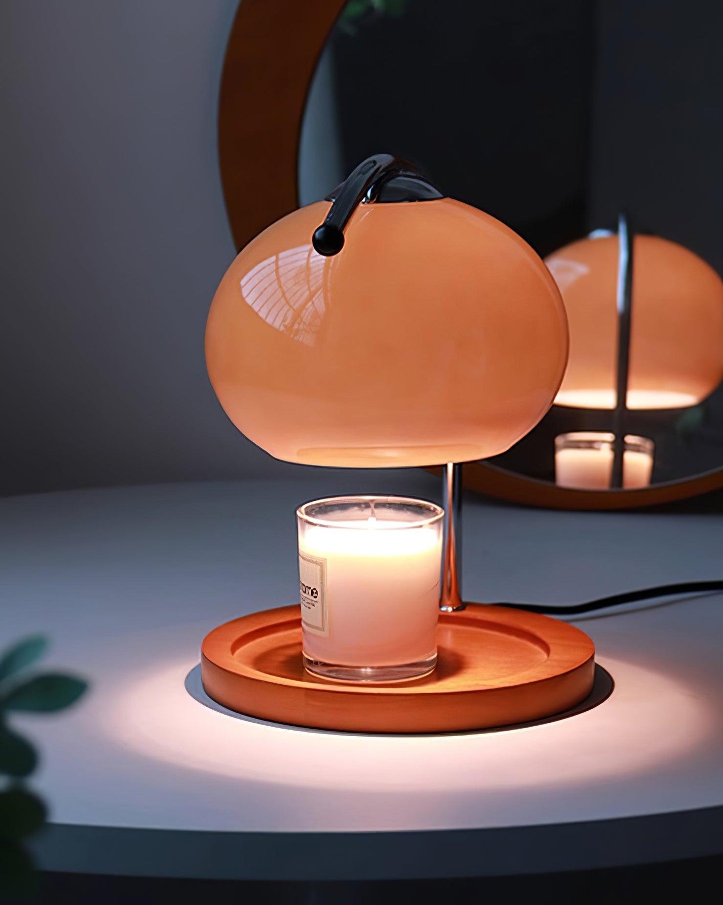 Élise Glaskerzenwärmerlampe mit Holzsockel-Design