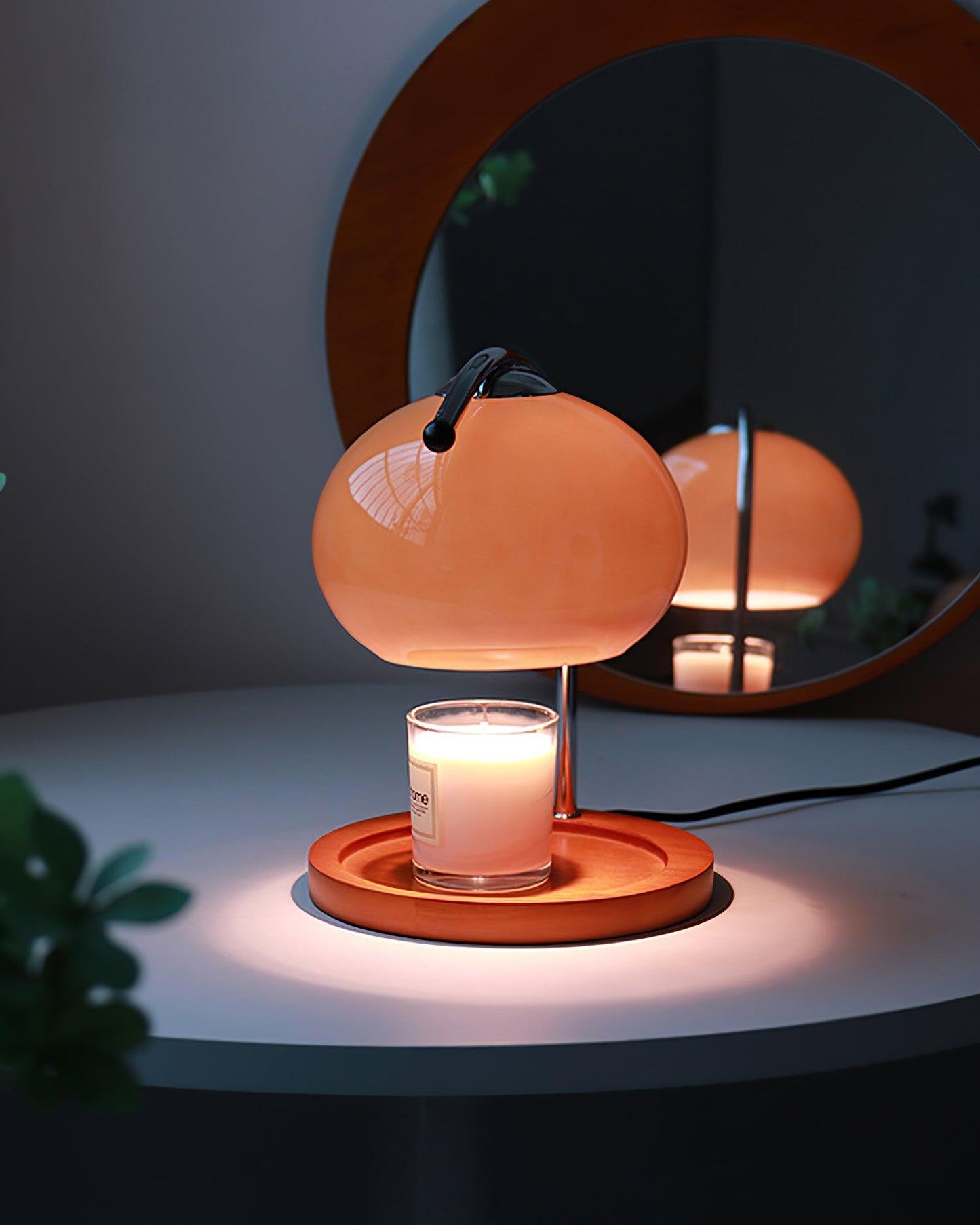 Élise Glaskerzenwärmerlampe mit Holzsockel-Design