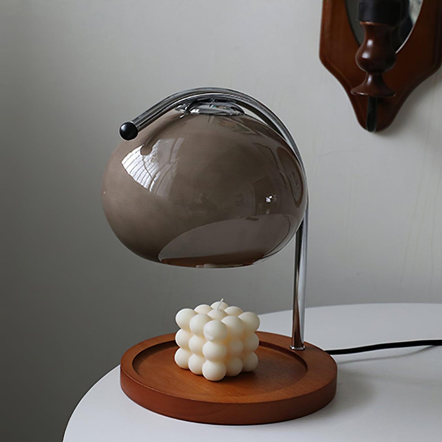 Élise Glaskerzenwärmerlampe mit Holzsockel-Design