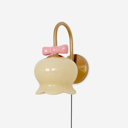 Chloé Bell Wandleuchte mit dekorativem Schleifendesign