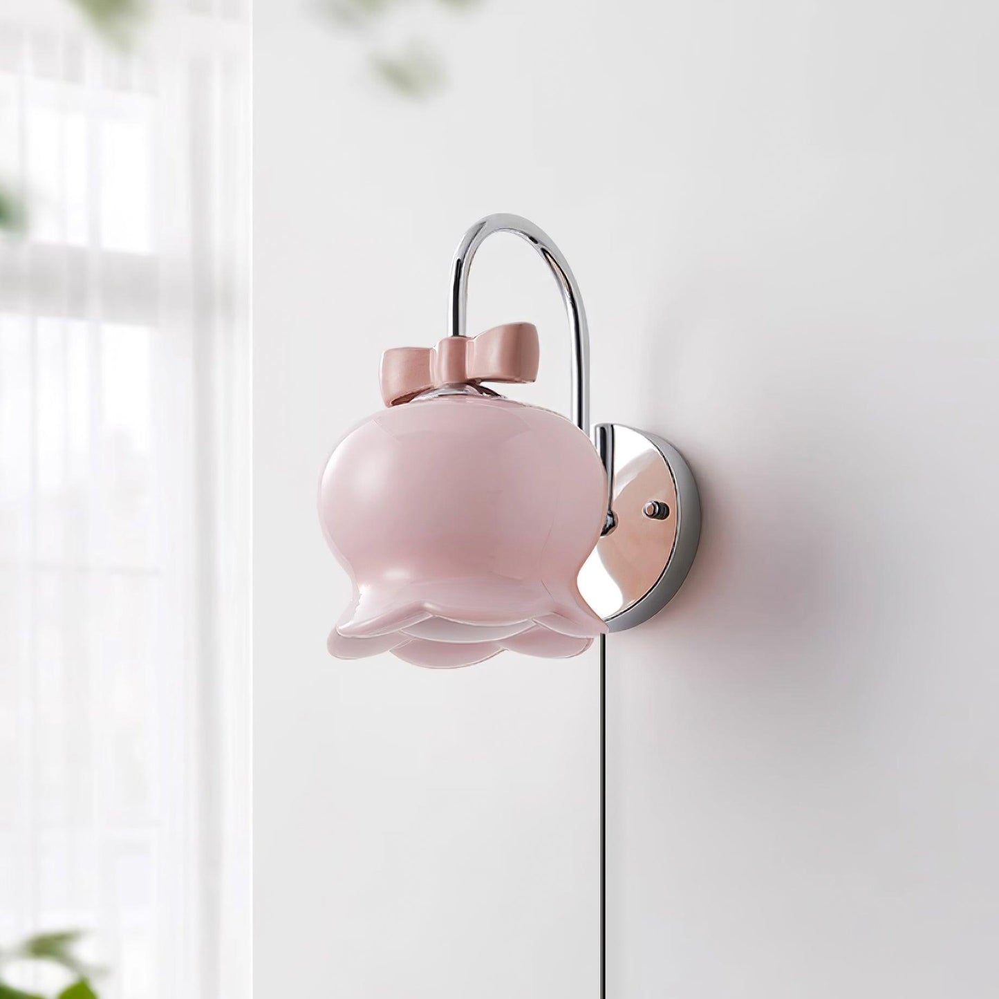Chloé Bell Wandleuchte mit dekorativem Schleifendesign