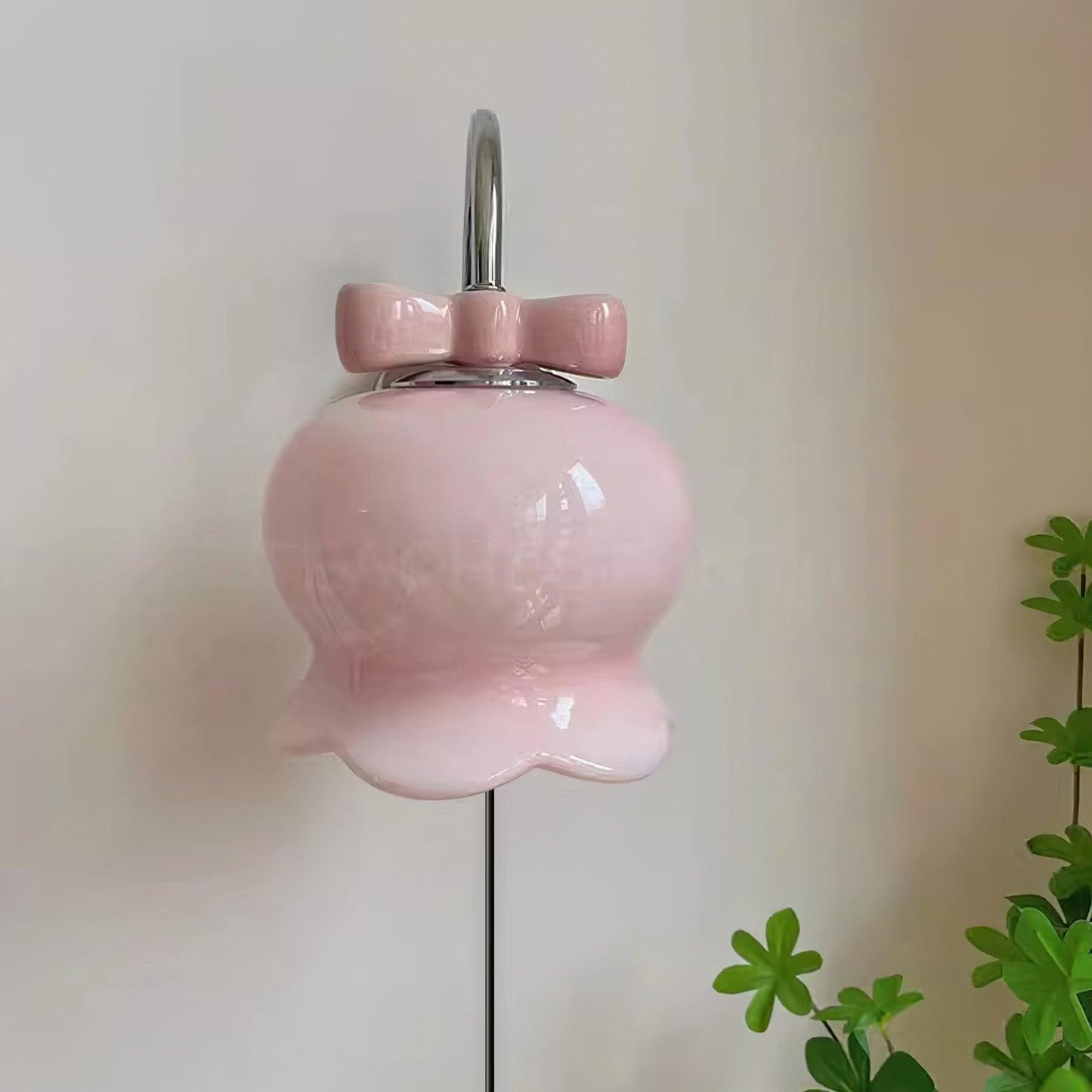 Chloé Bell Wandleuchte mit dekorativem Schleifendesign