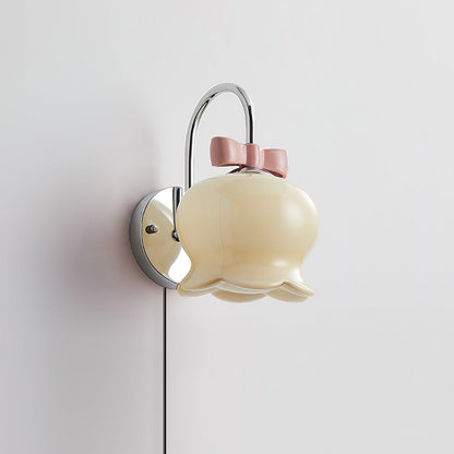 Chloé Bell Wandleuchte mit dekorativem Schleifendesign