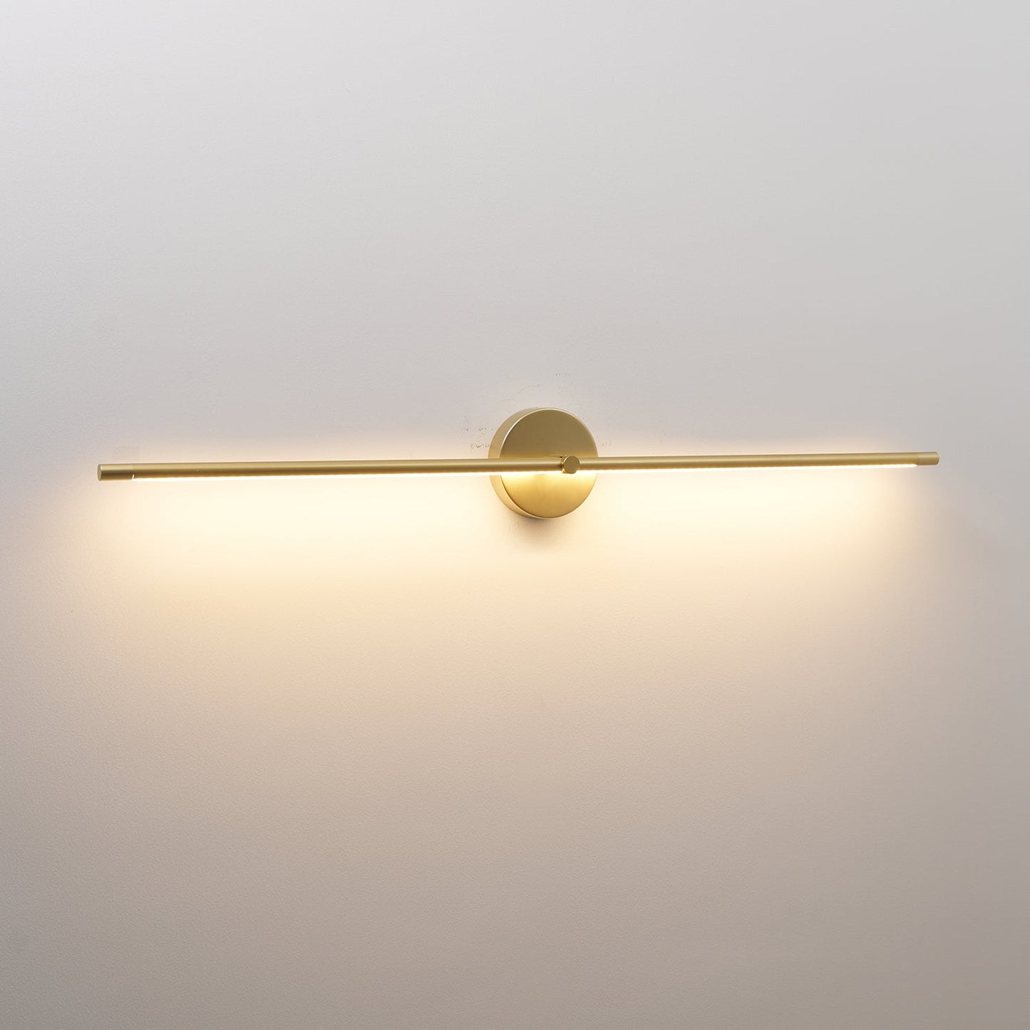 Elodie Kady Linear Disc Wandleuchte – schlankes Metall & integrierte LED-Beleuchtung