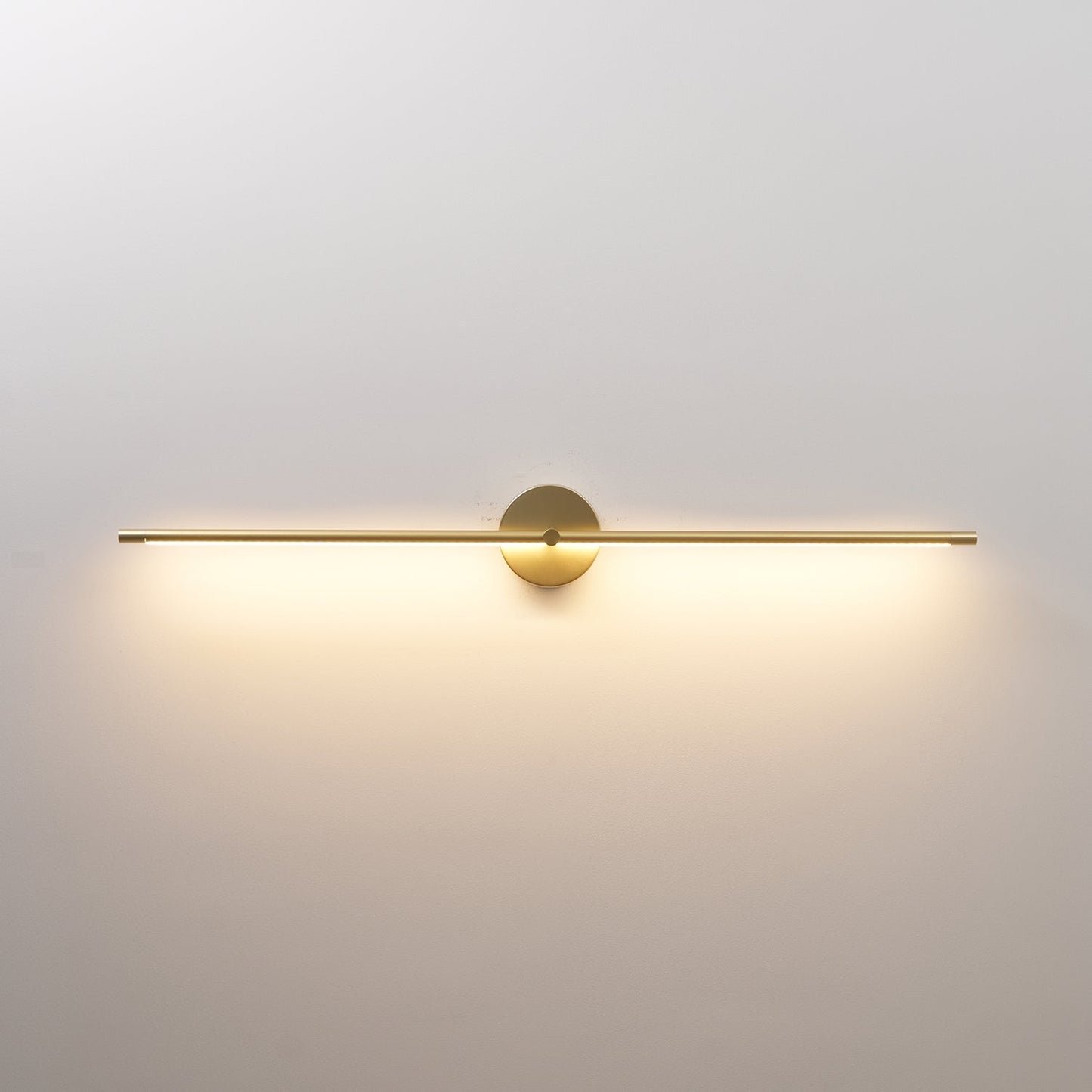 Elodie Kady Linear Disc Wandleuchte – schlankes Metall & integrierte LED-Beleuchtung