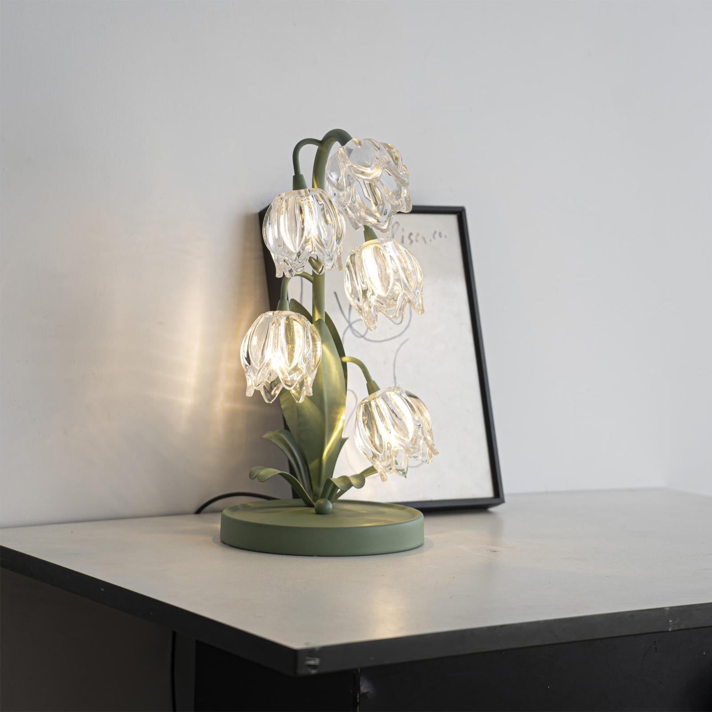 Aurélia Green Flower Table Lamp with Glass Petal Design