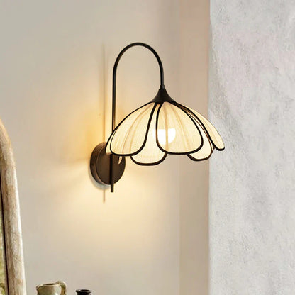 Élise Petal Bloom Wandleuchte Floral Faser Schirm Wandlampe