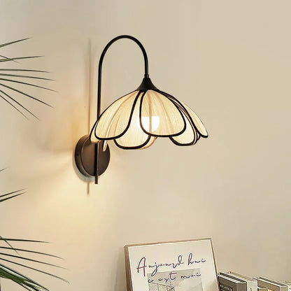 Élise Petal Bloom Wandleuchte Floral Faser Schirm Wandlampe