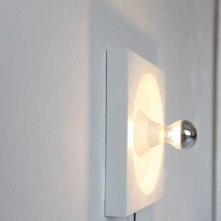 Camille Retro Square Space Age LED-Wandleuchte