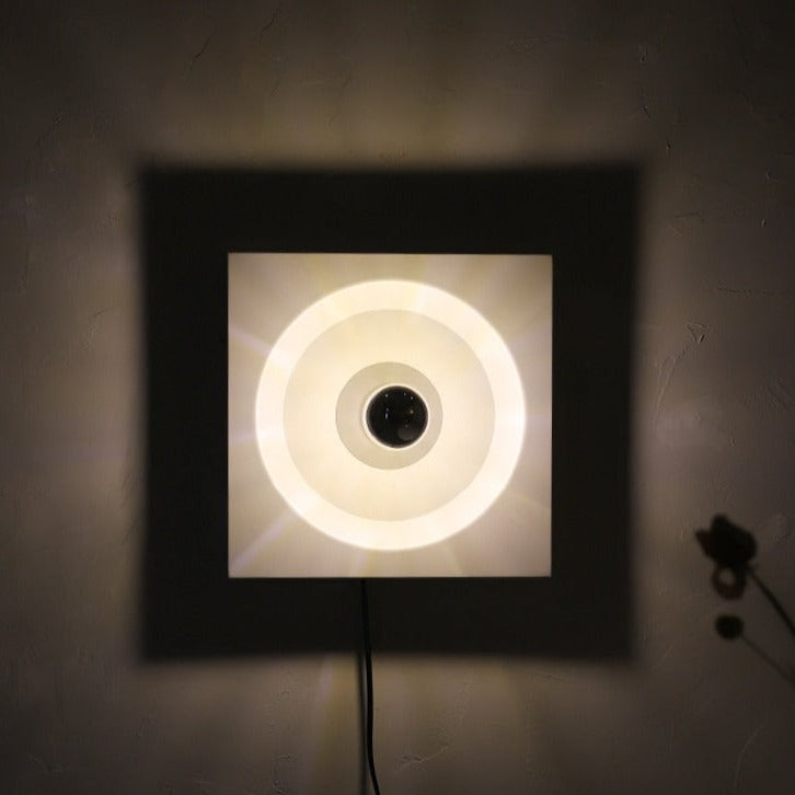 Camille Retro Square Space Age LED-Wandleuchte