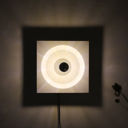 Camille Retro Square Space Age LED-Wandleuchte