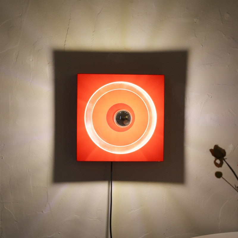 Camille Retro Square Space Age LED-Wandleuchte