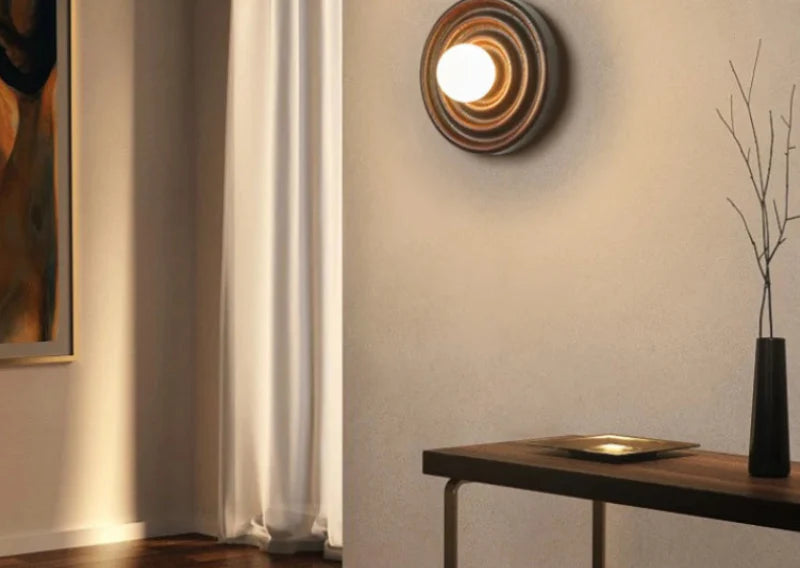 Colette Ripple Walnuss LED Wandleuchte